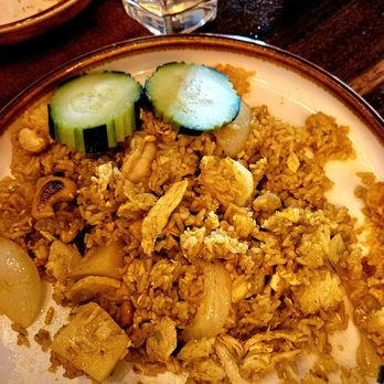 Ben Thai Cafe - Pineapple fried rice - Thai Near Me - San Francisco, California
