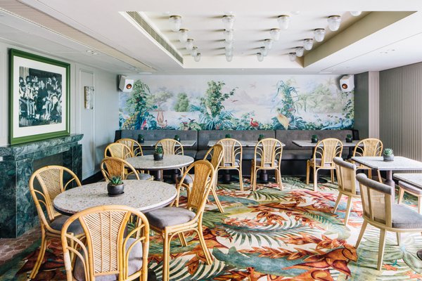 LOUISE by null LOUISE by null