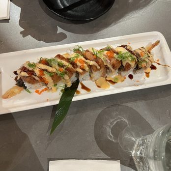 Eighty-Eight Sushi & Ramen - Red Dragon Roll - Sushi Bars Near Me - Mountain View, California Eighty-Eight Sushi & Ramen - Red Dragon Roll - Sushi Bars Near Me - Mountain View, California