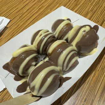 Mr. Puffs - Desserts Near Me - Montreal, Quebec Mr. Puffs - Desserts Near Me - Montreal, Quebec
