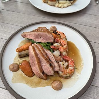 Waterfront Restaurant and Wine Bar - Tapas/Small Plates Near Me - Kelowna, British Columbia Waterfront Restaurant and Wine Bar - Tapas/Small Plates Near Me - Kelowna, British Columbia
