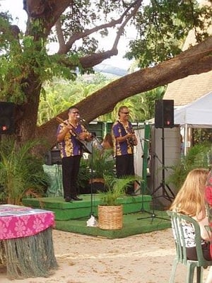 Paradise Cove Luau by null