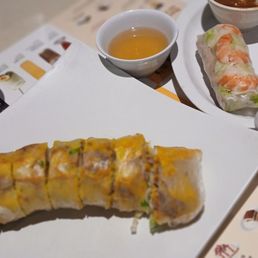 Dragon roll banh xeo Dragon roll banh xeo