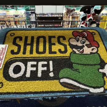 Dragon's Lair Comics & Fantasy - Doormat - Comic Books Near Me - Austin, Texas
