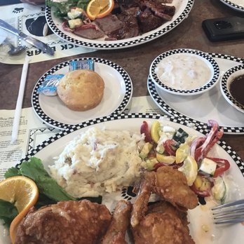 Black Bear Diner Beaumont - 4 pc fried chicken , mashed potatoes /gravy , steamed veggies , corn muffin ... on the other plate is brisket , fries and coleslaw - Diners Near Me - Beaumont, Texas