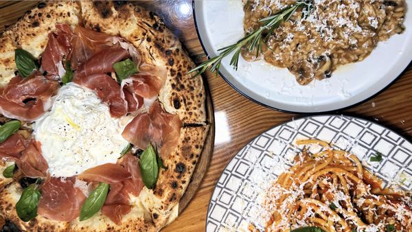 La Strega Bistro - DeBary by null