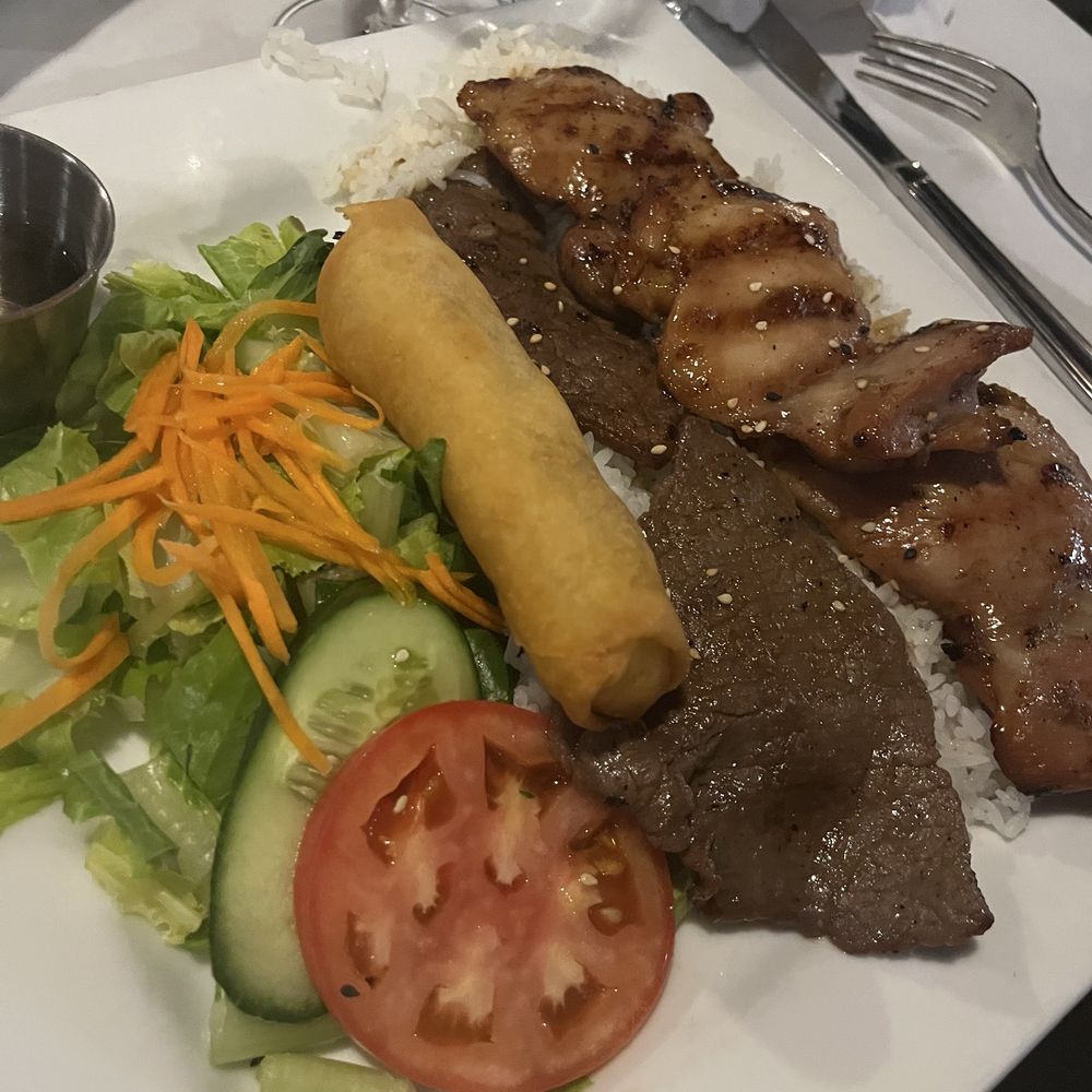 O ' Sake - Vietnamese chicken & beef - Sushi Bars Near Me - Terrebonne, Quebec