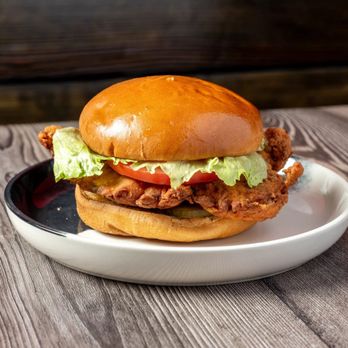 Roost - Classic fried chicken sandwich - Chicken Shop Near Me - Jacksonville, North Carolina Roost - Classic fried chicken sandwich - Chicken Shop Near Me - Jacksonville, North Carolina