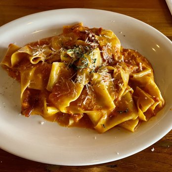 Scalino - Pappardelle- Tomato cream, smoked slab bacon - Italian Near Me - Brooklyn, New York Scalino - Pappardelle- Tomato cream, smoked slab bacon - Italian Near Me - Brooklyn, New York