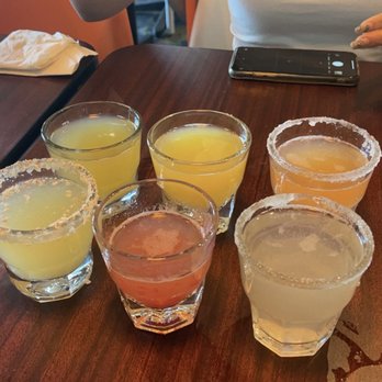 Mimosas - Top: Savage flight Bottom: Kokomo flight - American Near Me - Denver, Colorado Mimosas - Top: Savage flight Bottom: Kokomo flight - American Near Me - Denver, Colorado