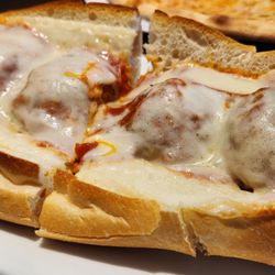 Carlos Cucina Italiana & Pizzeria