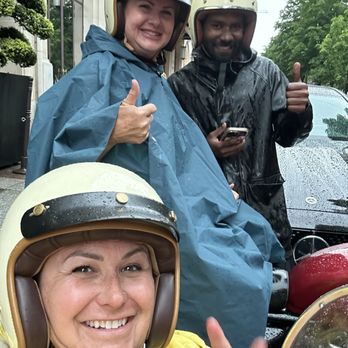 txango tours - Praveen, our driver - Historical Tours Near Me - Paris