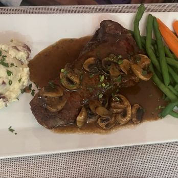 41 Bistro - NY Strip Steak - Wine Bars Near Me - Fort Myers, Florida 41 Bistro - NY Strip Steak - Wine Bars Near Me - Fort Myers, Florida