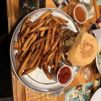 Brothers Burger Joint - Jump back, Jack burger with hand-cut fries - Burgers Near Me - Berry Hill, Tennessee Brothers Burger Joint - Jump back, Jack burger with hand-cut fries - Burgers Near Me - Berry Hill, Tennessee