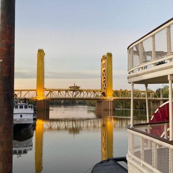 Delta King - Beautiful location and views - Hotels Near Me - Sacramento, California