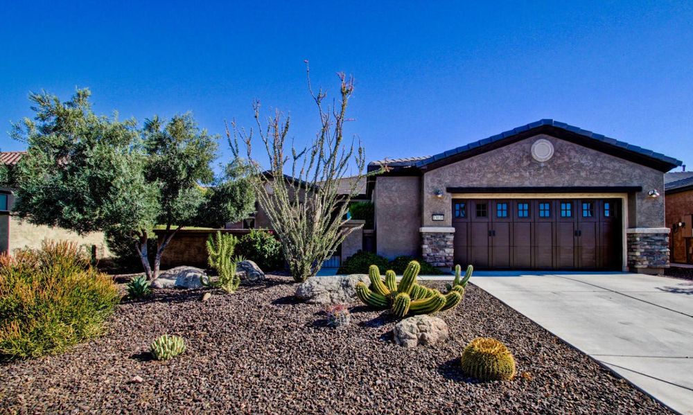 MARY GOMEZRE/MAX PROFESSIONALS Updated September 2024 32 Photos 15027 W Bell Rd, Surprise