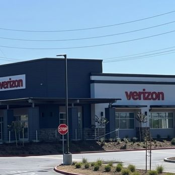 Verizon - Mobile Phones Near Me - Yucaipa, California