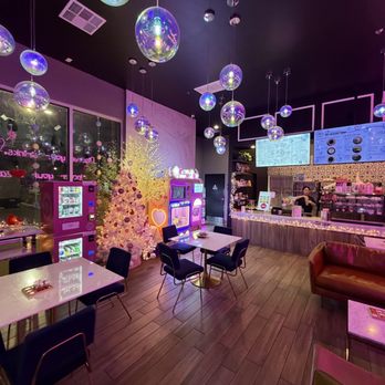 Bobo Cha Bar - Dining Hall - Coffee & Tea Near Me - Ontario, California