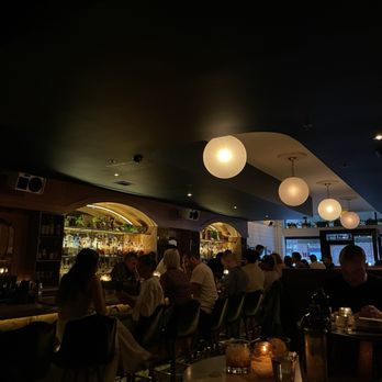 Bisous - Cocktail Bars Near Me - Chicago, Illinois