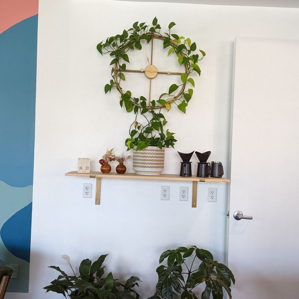 Trail Coffee Lodi - Live clock - Coffee & Tea Near Me - Lodi, California Trail Coffee Lodi - Live clock - Coffee & Tea Near Me - Lodi, California