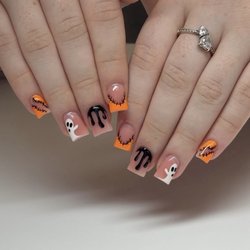 Ivy Nails