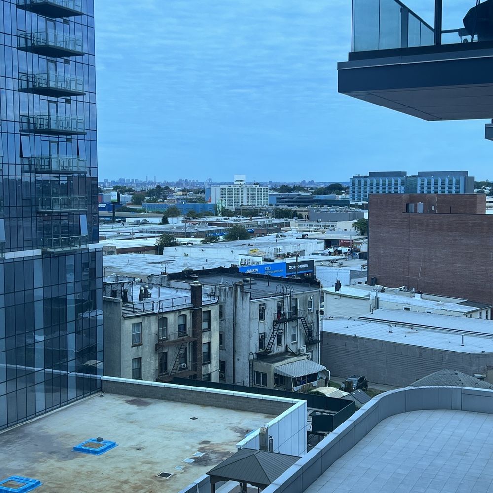 Four Points by Sheraton - Hotels Near Me - Flushing, New York Four Points by Sheraton - Hotels Near Me - Flushing, New York