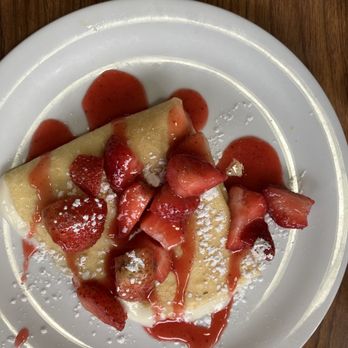 Denny's - Strawberry Vanilla Crepes - American Near Me - Las Vegas, Nevada Denny's - Strawberry Vanilla Crepes - American Near Me - Las Vegas, Nevada
