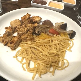 Shogun Restaurant - Chicken, mixed vegetables and noodles. - Japanese Near Me - Temecula, California