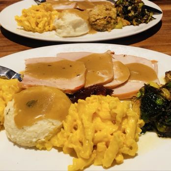 Yard House - New American Near Me - Las Vegas, Nevada
