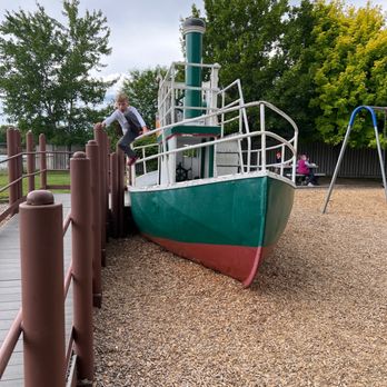 Harmon Park - Play boat - Parks Near Me - Bend, Oregon