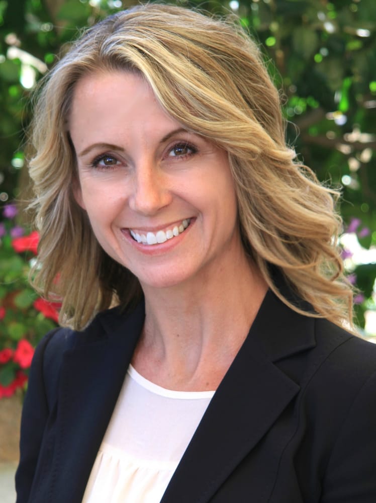 JENNIFER PERTUSATI Real Estate Agents 1203 Flynn Rd, Camarillo, CA