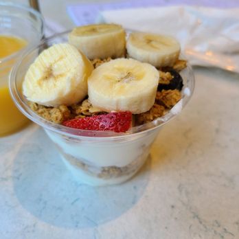 Café M - Yogurt parfait - Cafes Near Me - Savannah, Georgia Café M - Yogurt parfait - Cafes Near Me - Savannah, Georgia
