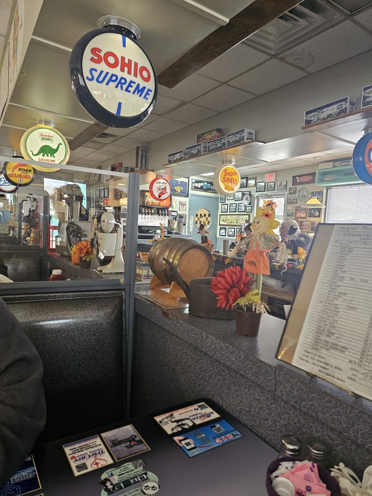 Food from Doug's Classic 57 Diner