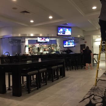 Element Bar & Grille - Bar - Bars Near Me - Orlando, Florida Element Bar & Grille - Bar - Bars Near Me - Orlando, Florida