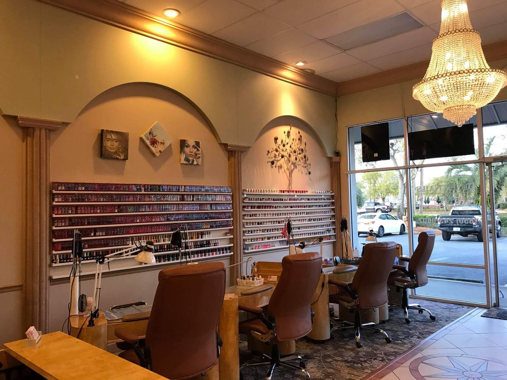 QUEEN NAILS 37 Photos & 39 Reviews 98 Eglin Pkwy NE, Fort Walton