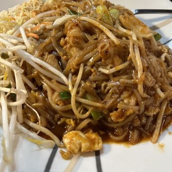 Pat’s Thai Shabu - N1 Pad Thai - Thai Near Me - Stanwood, Washington