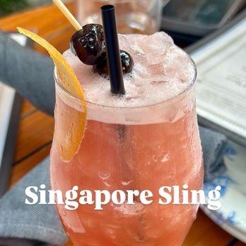Armitage Alehouse - Singapore Sling - Pubs Near Me - Chicago, Illinois Armitage Alehouse - Singapore Sling - Pubs Near Me - Chicago, Illinois