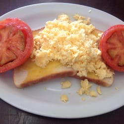 Cuppaz Home Style Meals - Scrambled eggs and monster tomato