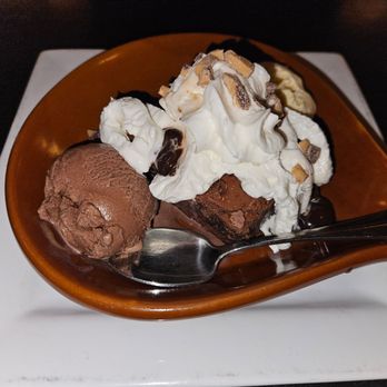 The Down Low - Toffee Brownie Skillet Sundae - Burgers Near Me - Woburn, Massachusetts The Down Low - Toffee Brownie Skillet Sundae - Burgers Near Me - Woburn, Massachusetts