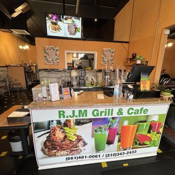 RJM Grill  And Caffe - Order counter - Cafes Near Me - Santa Clarita, California