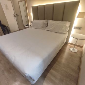 Hesperia Murcia Centro - Zimmer #506 - Hotels Near Me - Murcia, MU