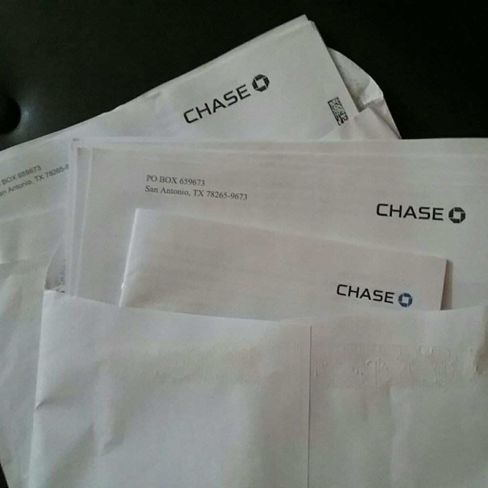 Chase Bank - Big ol' waste of paper correcting a screwup by the Chase branch at Plaza del Prado, Glenview, IL - Banks & Credit Unions Near Me - Glenview, Illinois Chase Bank - Big ol' waste of paper correcting a screwup by the Chase branch at Plaza del Prado, Glenview, IL - Banks & Credit Unions Near Me - Glenview, Illinois
