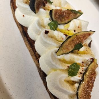 In Common NYC - Whipped ricotta toast - Cafes Near Me - New York, New York In Common NYC - Whipped ricotta toast - Cafes Near Me - New York, New York