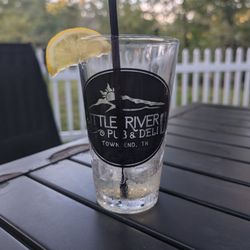 Little River Pub & Deli - A great long Island!