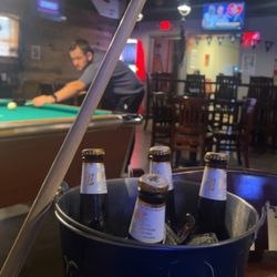 Wild Willy's Bar & Grill