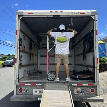 The Movers - New "The Movers" shirts - Movers Near Me - Kailua, Hawaii