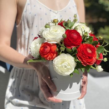 Blooming LA - Floral Designers Near Me - Los Angeles, California Blooming LA - Floral Designers Near Me - Los Angeles, California