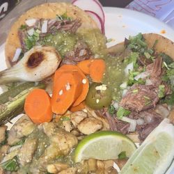 Tacos Zaragoza - Chicken And Birra tacos