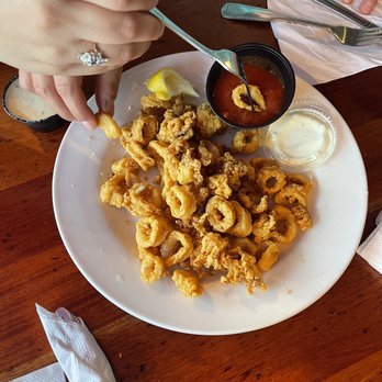 Pompano Joe's - Fried calamari - Seafood Near Me - Destin, Florida