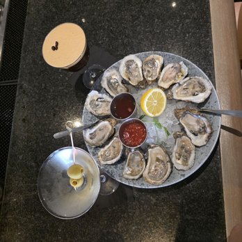 Finch & Fork - Happy hour $1 oysters - New American Near Me - Santa Barbara, California